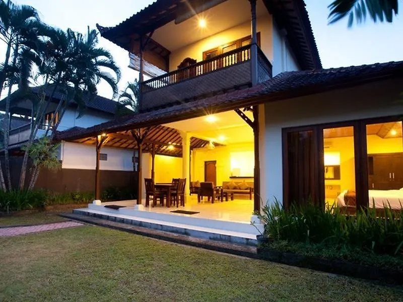 Kusuma Resort Seminyak 4*,