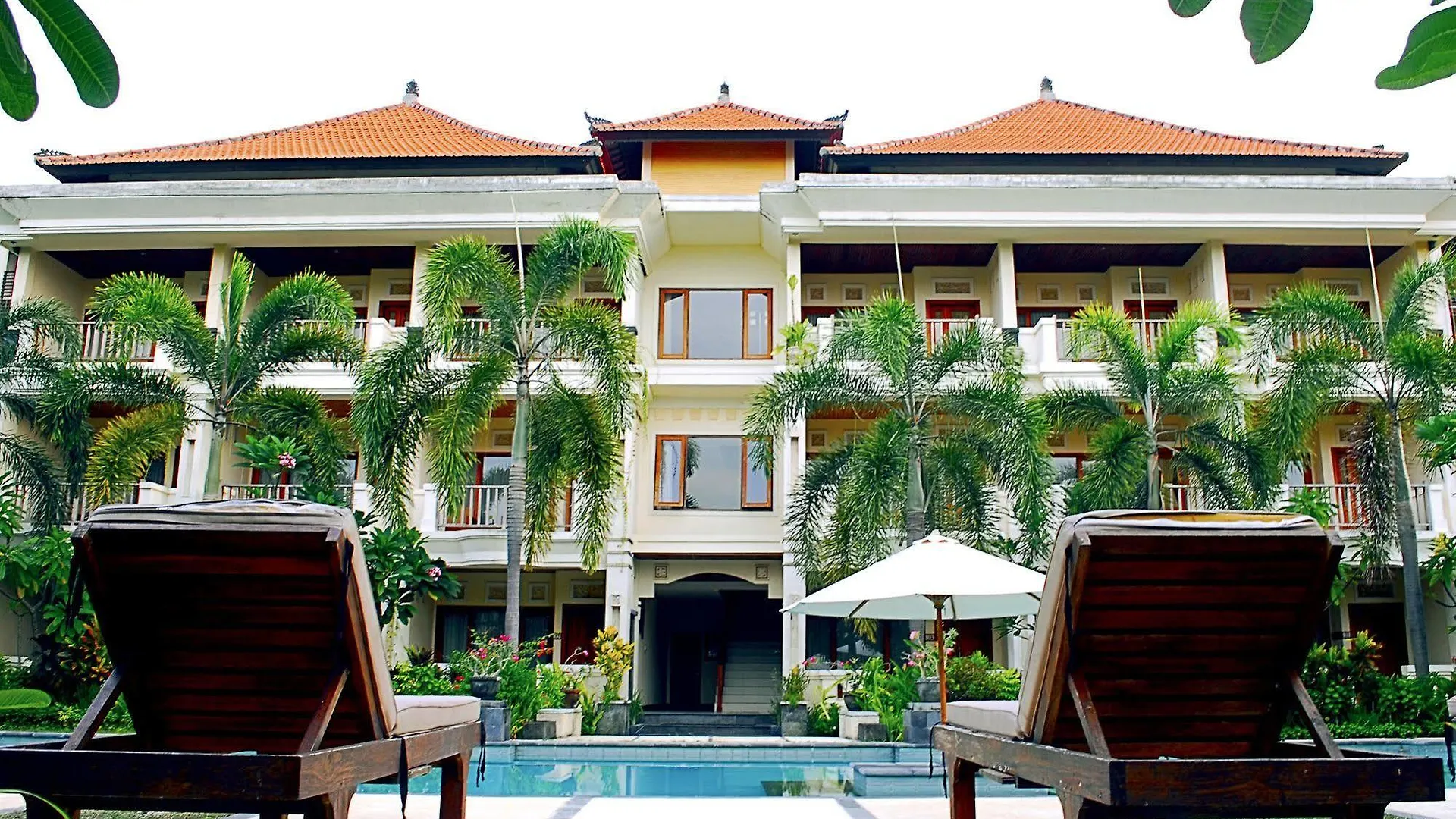Kusuma Resort Seminyak Hotel